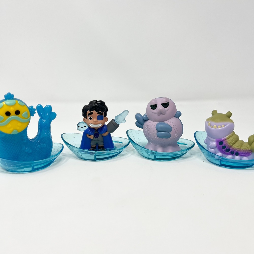 Disney Elio Movie Doorables 2024 Mini Figures Set of 4 Elio Solis & Aliens